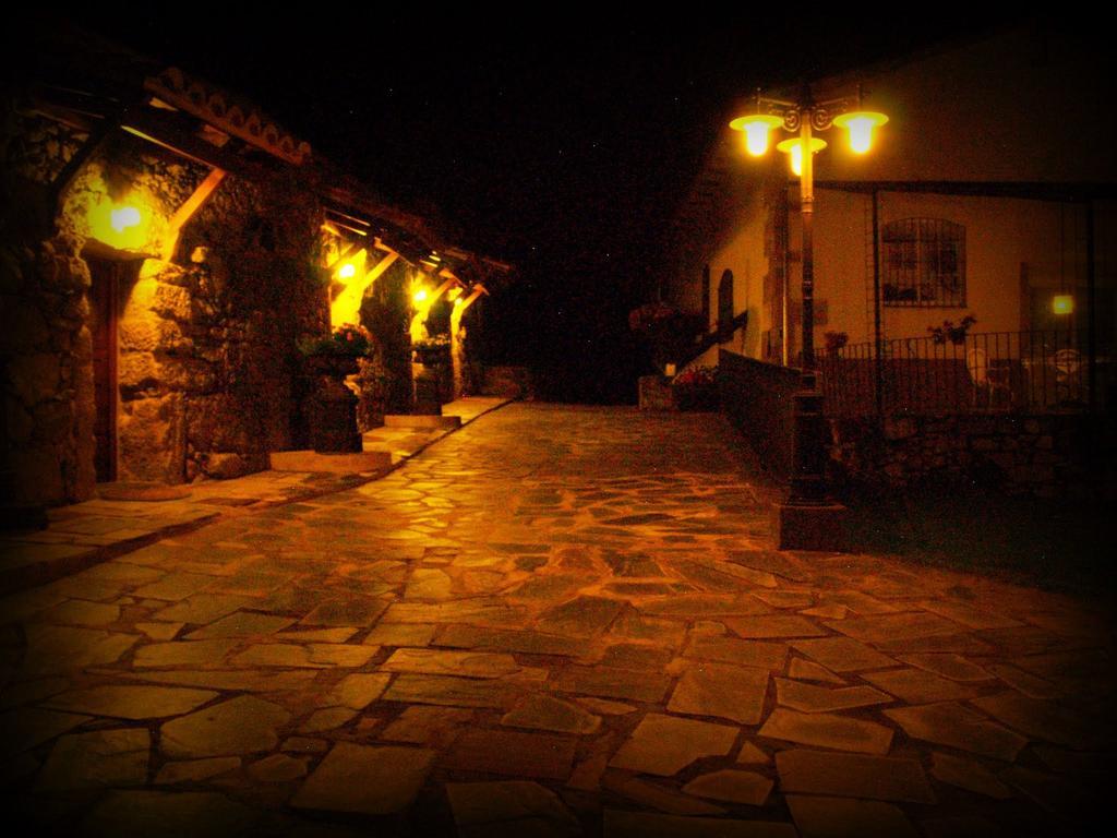 Hostal Almazara de San Pedro Eljas Exterior foto